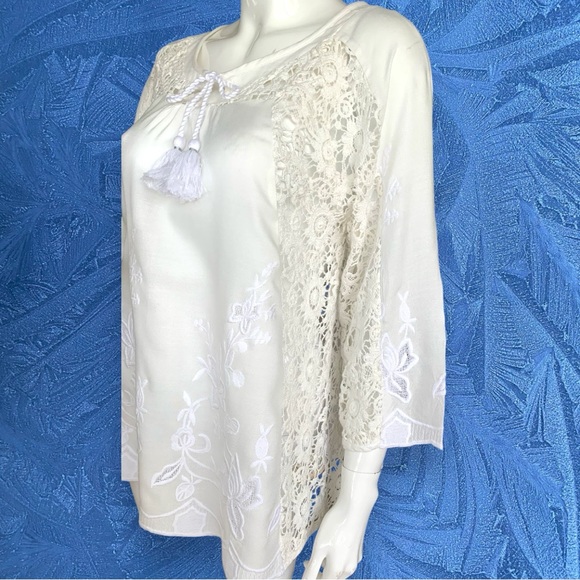 SOFT SURROUNDINGS WHITE COTTON LACE EMBROIDERED TASSEL TIE TOP. WOMEN’S SIZE XS - Picture 9 of 11